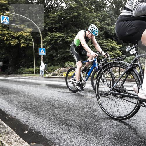 13.09.2026 - Stadtparktriathlon H.Heesch http://msf.ph/oto/10386596 13.09.2026 12:02:14 Radfahren 780, 869, 949, 977 meine-sportfotos.de