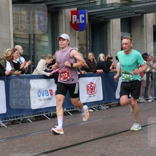 13.09.2026 - 21. swb-Marathon Bremen Strokosch-Dieckow http://msf.ph/oto/10386696 13.09.2026 12:53:58 Ziel 1256, 1629, 6112, 9399, 9617, 272, 1606, 5160, 13212 meine-sportfotos.de