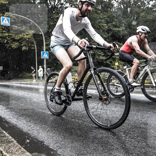 13.09.2026 - Stadtparktriathlon H.Heesch http://msf.ph/oto/10386739 13.09.2026 12:03:43 Radfahren 759, 887, 941, 996 meine-sportfotos.de