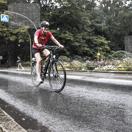 13.09.2026 - Stadtparktriathlon H.Heesch http://msf.ph/oto/10386744 13.09.2026 12:03:44 Radfahren 759, 887, 914, 941, 996 meine-sportfotos.de