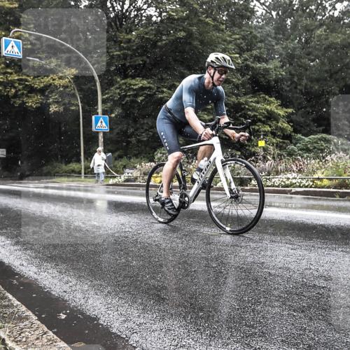 13.09.2026 - Stadtparktriathlon H.Heesch http://msf.ph/oto/10386770 13.09.2026 12:03:55 Radfahren 865, 873, 1008, 1030, 1053 meine-sportfotos.de