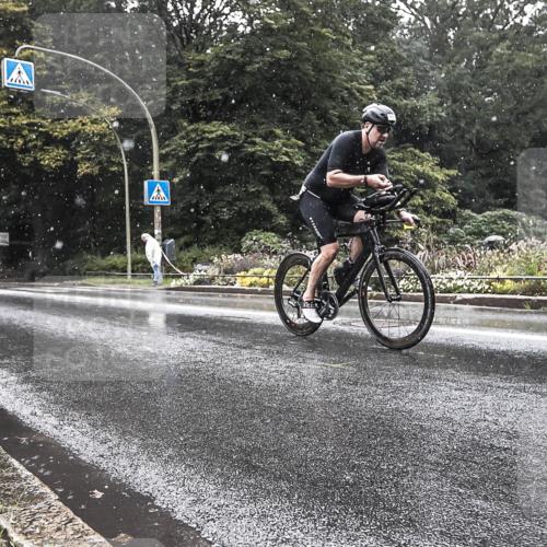 13.09.2026 - Stadtparktriathlon H.Heesch http://msf.ph/oto/10386796 13.09.2026 12:04:10 Radfahren 916, 1004, 1048 meine-sportfotos.de