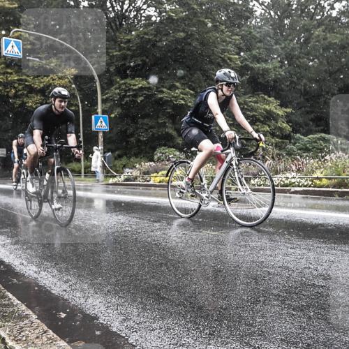 13.09.2026 - Stadtparktriathlon H.Heesch http://msf.ph/oto/10386814 13.09.2026 12:04:25 Radfahren 763, 785, 828, 857, 923, 964, 1036 meine-sportfotos.de