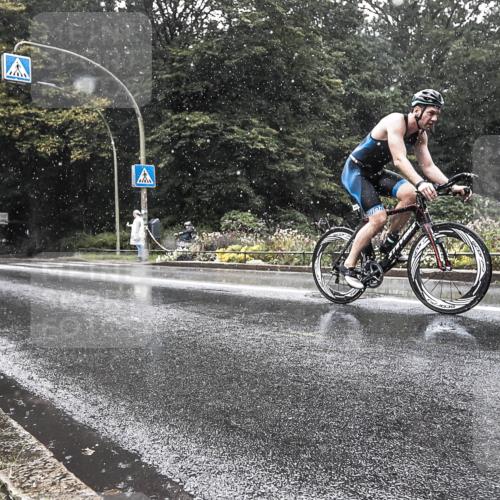 13.09.2026 - Stadtparktriathlon H.Heesch http://msf.ph/oto/10386823 13.09.2026 12:04:26 Radfahren 763, 785, 828, 857, 923, 964, 1036 meine-sportfotos.de