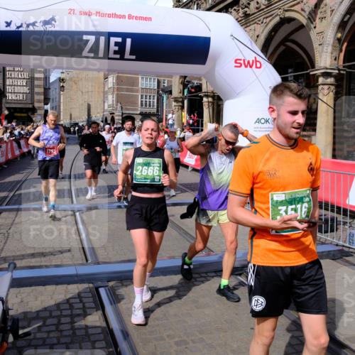 13.09.2026 - 21. swb-Marathon Bremen Tim E. http://msf.ph/oto/10386852 13.09.2026 13:26:29 Ziel 1896, 2434, 2666, 3516, 3983, 4723, 4724, 5558, 5854, 5906, 5934, 6230, 6886, 8361, 8635, 8817, 9266, 9794 meine-sportfotos.de