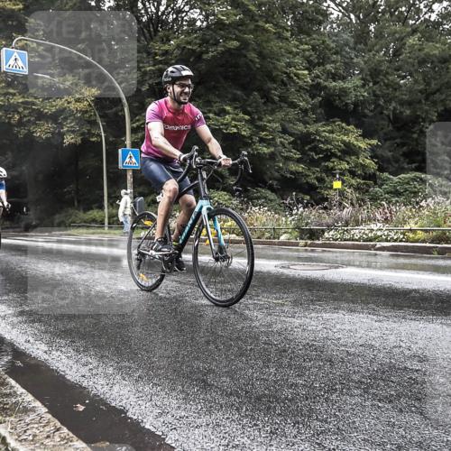 13.09.2026 - Stadtparktriathlon H.Heesch http://msf.ph/oto/10386887 13.09.2026 12:05:42 Radfahren 918, 920, 954, 970, 1009, 1037 meine-sportfotos.de