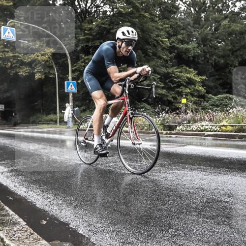 13.09.2026 - Stadtparktriathlon H.Heesch http://msf.ph/oto/10386895 13.09.2026 12:05:43 Radfahren 918, 920, 954, 1009, 1037 meine-sportfotos.de