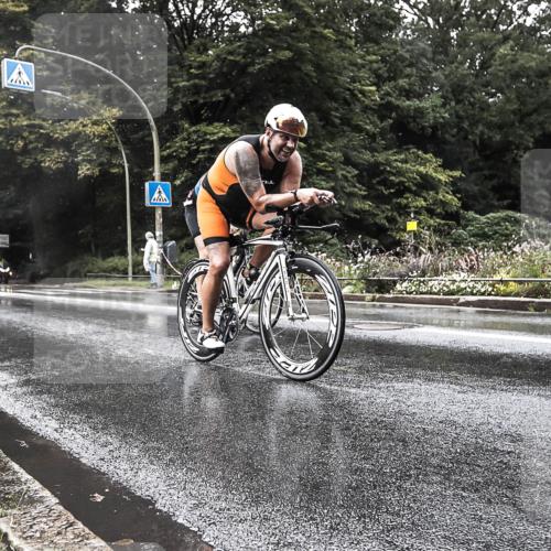 13.09.2026 - Stadtparktriathlon H.Heesch http://msf.ph/oto/10386899 13.09.2026 12:05:45 Radfahren 918, 920, 954, 1009, 1037 meine-sportfotos.de