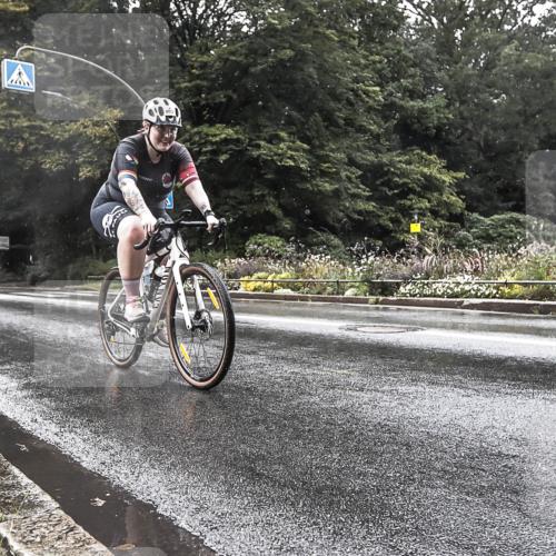 13.09.2026 - Stadtparktriathlon H.Heesch http://msf.ph/oto/10387013 13.09.2026 12:07:09 Radfahren 803, 851, 902, 1035, 1061 meine-sportfotos.de