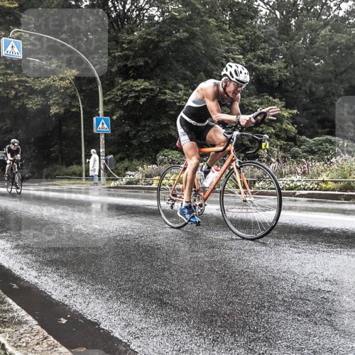 13.09.2026 - Stadtparktriathlon H.Heesch http://msf.ph/oto/10387041 13.09.2026 12:07:29 Radfahren 838, 917, 978, 1031 meine-sportfotos.de