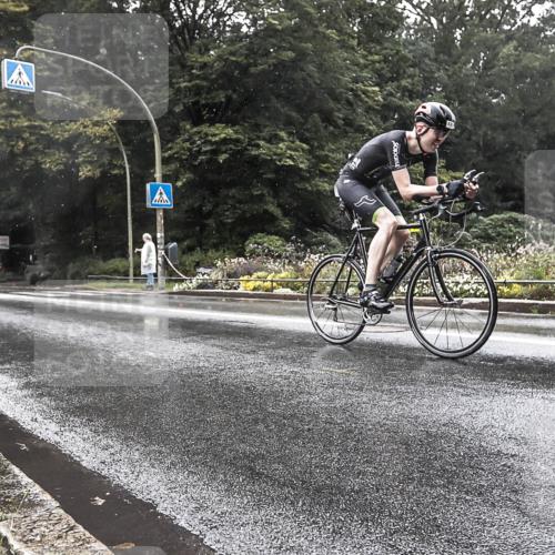 13.09.2026 - Stadtparktriathlon H.Heesch http://msf.ph/oto/10387044 13.09.2026 12:07:30 Radfahren 838, 917, 978, 1031 meine-sportfotos.de