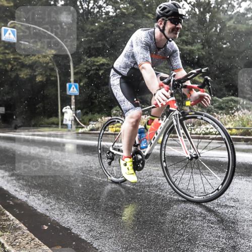 13.09.2026 - Stadtparktriathlon H.Heesch http://msf.ph/oto/10387111 13.09.2026 12:08:55 Radfahren 1005 meine-sportfotos.de