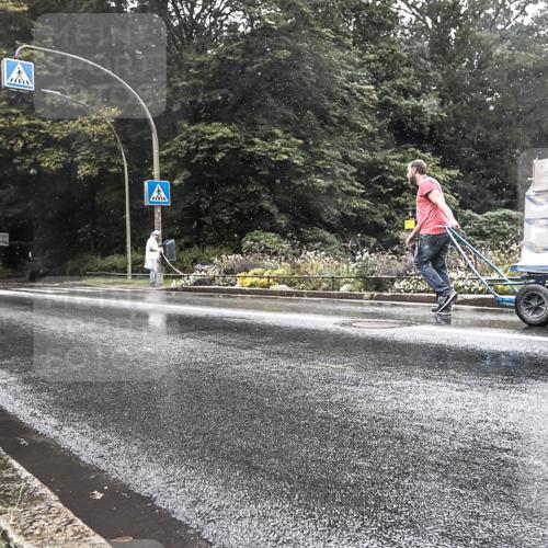 13.09.2026 - Stadtparktriathlon H.Heesch http://msf.ph/oto/10387144 13.09.2026 12:09:29 Radfahren 841, 935, 1039 meine-sportfotos.de