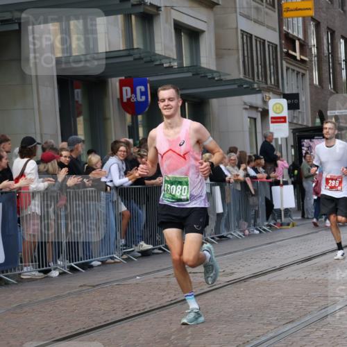 13.09.2026 - 21. swb-Marathon Bremen Strokosch-Dieckow http://msf.ph/oto/10387164 13.09.2026 12:55:42 Ziel 1583, 2072, 5163, 6630, 10034, 13080, 299, 1724, 4381, 9630 meine-sportfotos.de