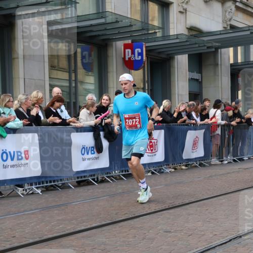 13.09.2026 - 21. swb-Marathon Bremen Strokosch-Dieckow http://msf.ph/oto/10387296 13.09.2026 12:55:48 Ziel 250, 1583, 6630, 13080, 299, 1724, 2072, 4381, 5163, 9630, 10034 meine-sportfotos.de
