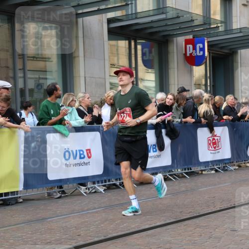 13.09.2026 - 21. swb-Marathon Bremen Strokosch-Dieckow http://msf.ph/oto/10387338 13.09.2026 12:55:51 Ziel 250, 6630, 13080, 299, 1583, 1724, 2072, 4381, 5163, 9630, 10034, 13080 meine-sportfotos.de