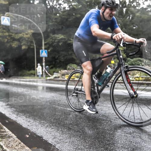 13.09.2026 - Stadtparktriathlon H.Heesch http://msf.ph/oto/10387389 13.09.2026 12:13:19 Radfahren 999 meine-sportfotos.de
