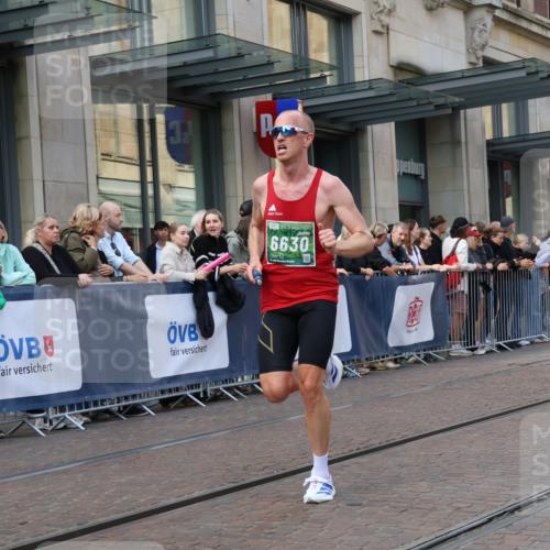 13.09.2026 - 21. swb-Marathon Bremen Strokosch-Dieckow http://msf.ph/oto/10387396 13.09.2026 12:55:56 Ziel 250, 6630, 1583, 1724, 2072, 5163, 9630, 10034, 13080 meine-sportfotos.de