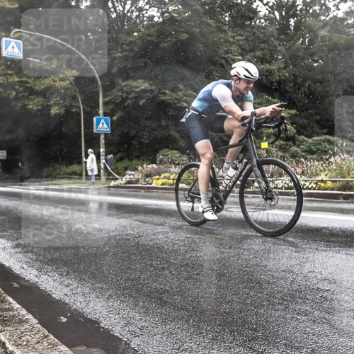 13.09.2026 - Stadtparktriathlon H.Heesch http://msf.ph/oto/10387401 13.09.2026 12:13:32 Radfahren 920, 1007, 1067 meine-sportfotos.de