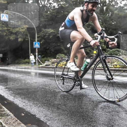 13.09.2026 - Stadtparktriathlon H.Heesch http://msf.ph/oto/10387404 13.09.2026 12:13:38 Radfahren 1009 meine-sportfotos.de