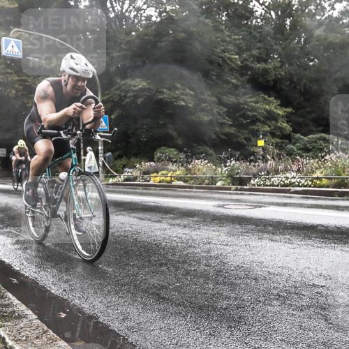 13.09.2026 - Stadtparktriathlon H.Heesch http://msf.ph/oto/10387500 13.09.2026 12:15:22 Radfahren 1006, 1025, 1026, 1040, 1068 meine-sportfotos.de