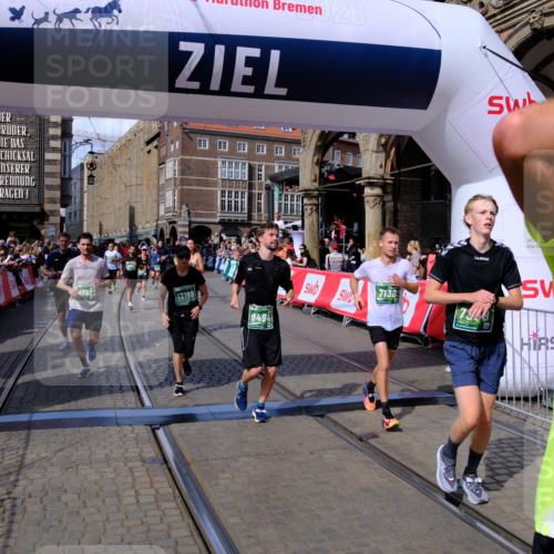 13.09.2026 - 21. swb-Marathon Bremen Tim E. http://msf.ph/oto/10387526 13.09.2026 13:28:07 Ziel 440, 488, 534, 762, 1456, 1932, 2686, 3013, 3135, 3480, 3576, 3970, 4106, 4133, 4265, 4496, 4593, 4744, 5462, 6067, 6468, 6522, 7042, 7138, 7358, 8188, 8351, 9067, 9145, 9494, 9727, 13069, 13198 meine-sportfotos.de