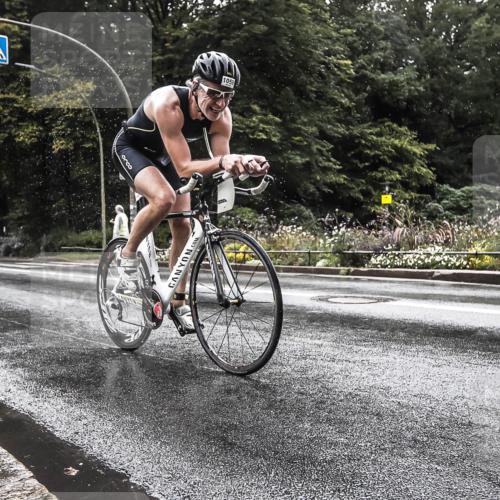 13.09.2026 - Stadtparktriathlon H.Heesch http://msf.ph/oto/10387554 13.09.2026 12:16:25 Radfahren 952, 1059 meine-sportfotos.de