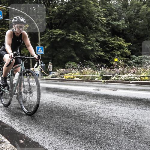 13.09.2026 - Stadtparktriathlon H.Heesch http://msf.ph/oto/10387629 13.09.2026 12:17:40 Radfahren 1016, 1053, 1124, 1141 meine-sportfotos.de