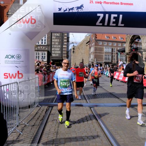 13.09.2026 - 21. swb-Marathon Bremen Tim E. http://msf.ph/oto/10387655 13.09.2026 13:28:15 Ziel 488, 534, 762, 1343, 1456, 3135, 3480, 3576, 4106, 4133, 4265, 4744, 5462, 6468, 6522, 7042, 7926, 8188, 8351, 8656, 9067, 9145, 13069, 13198 meine-sportfotos.de