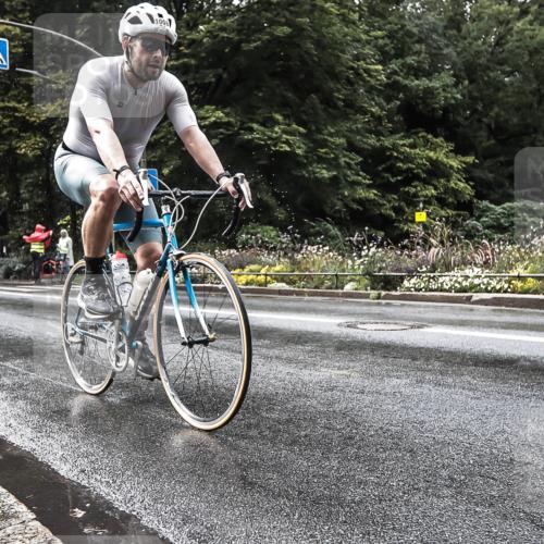 13.09.2026 - Stadtparktriathlon H.Heesch http://msf.ph/oto/10387719 13.09.2026 12:18:50 Radfahren 974, 1008, 1029, 1086, 1093, 1159, 1161, 1184 meine-sportfotos.de