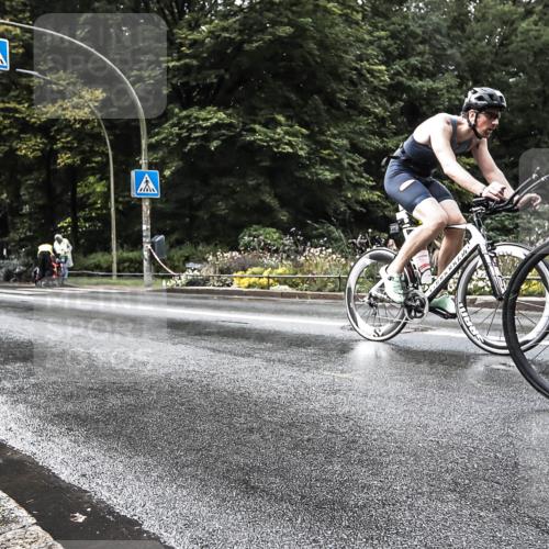 13.09.2026 - Stadtparktriathlon H.Heesch http://msf.ph/oto/10387787 13.09.2026 12:19:25 Radfahren 972, 1020, 1075, 1173 meine-sportfotos.de