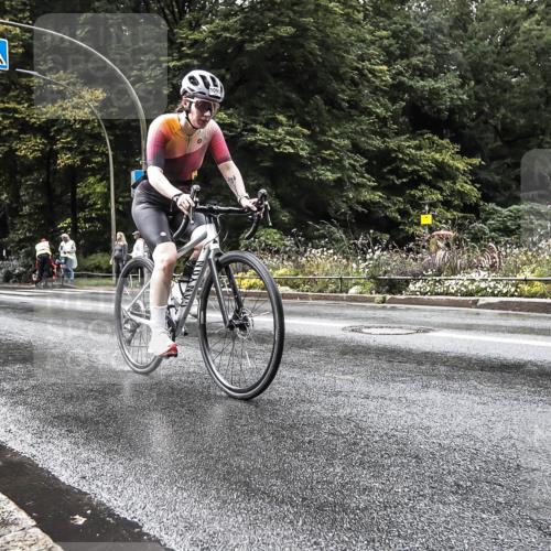 13.09.2026 - Stadtparktriathlon H.Heesch http://msf.ph/oto/10387803 13.09.2026 12:19:39 Radfahren 1045, 1098, 1112, 1177, 1181 meine-sportfotos.de