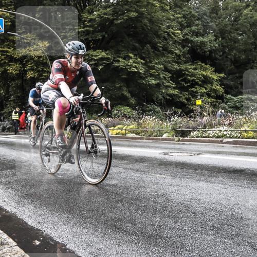 13.09.2026 - Stadtparktriathlon H.Heesch http://msf.ph/oto/10387850 13.09.2026 12:20:02 Radfahren 880, 955, 985, 1028, 1047, 1067, 1138, 1157 meine-sportfotos.de