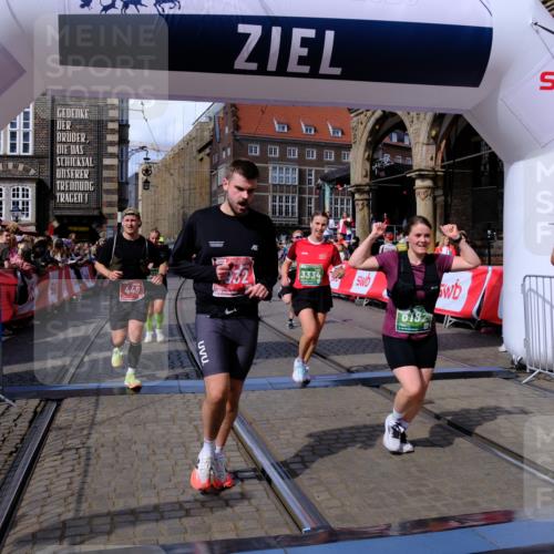 13.09.2026 - 21. swb-Marathon Bremen Tim E. http://msf.ph/oto/10387969 13.09.2026 13:28:34 Ziel 178, 210, 1380, 1460, 2047, 2977, 3114, 3294, 3334, 3597, 4506, 5250, 5360, 5889, 6182, 7926, 8429, 8570, 9064, 9167, 9168, 9543, 9549, 9738, 9881 meine-sportfotos.de