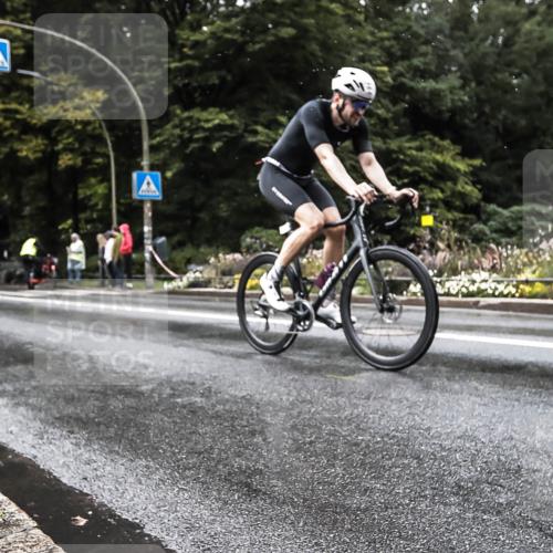 13.09.2026 - Stadtparktriathlon H.Heesch http://msf.ph/oto/10387974 13.09.2026 12:20:58 Radfahren 950, 986, 1080, 1105, 1118, 1151 meine-sportfotos.de