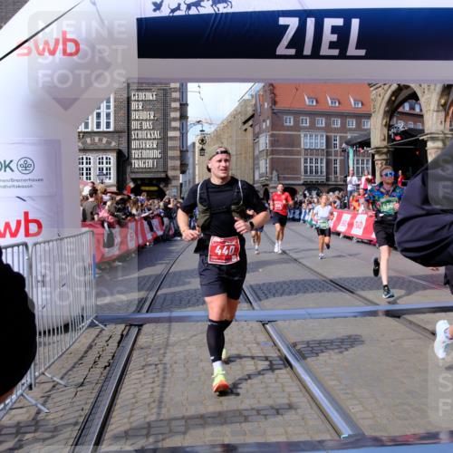 13.09.2026 - 21. swb-Marathon Bremen Tim E. http://msf.ph/oto/10387981 13.09.2026 13:28:35 Ziel 178, 210, 1380, 1460, 2047, 2977, 3114, 3294, 3334, 3597, 4506, 5250, 5360, 5889, 6182, 7926, 8429, 8570, 9064, 9167, 9168, 9543, 9549, 9738, 9881 meine-sportfotos.de