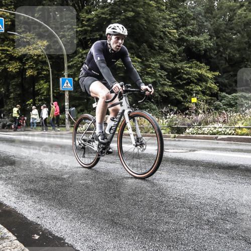 13.09.2026 - Stadtparktriathlon H.Heesch http://msf.ph/oto/10387982 13.09.2026 12:21:03 Radfahren 979, 1015, 1080, 1105 meine-sportfotos.de