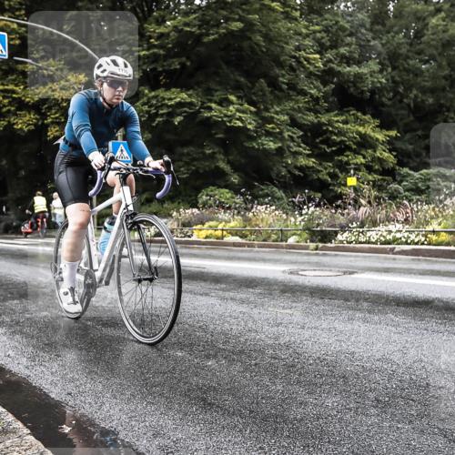 13.09.2026 - Stadtparktriathlon H.Heesch http://msf.ph/oto/10388041 13.09.2026 12:22:08 Radfahren 956, 1055, 1100, 1116 meine-sportfotos.de