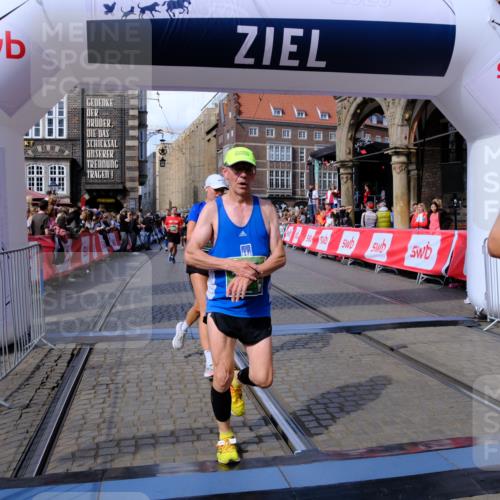 13.09.2026 - 21. swb-Marathon Bremen Tim E. http://msf.ph/oto/10388056 13.09.2026 13:28:39 Ziel 178, 210, 1239, 1380, 1460, 2047, 2977, 3114, 3294, 3334, 3597, 4250, 4506, 5250, 5360, 5683, 5889, 6182, 8429, 8483, 8570, 9064, 9543, 9549, 9738 meine-sportfotos.de
