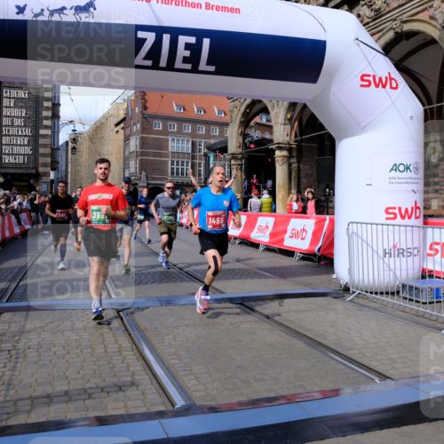 13.09.2026 - 21. swb-Marathon Bremen Tim E. http://msf.ph/oto/10388094 13.09.2026 13:28:43 Ziel 178, 210, 1239, 1380, 1460, 2047, 2764, 2977, 3028, 3294, 3597, 4250, 5250, 5683, 5889, 8429, 8483, 8570, 9064, 9549 meine-sportfotos.de
