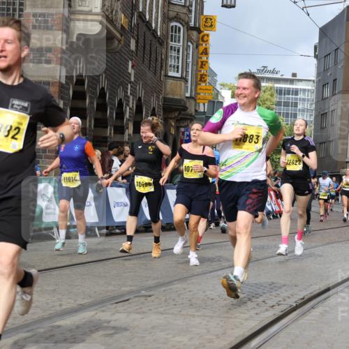 13.09.2026 - 21. swb-Marathon Bremen Strokosch-Dieckow http://msf.ph/oto/10388132 13.09.2026 11:09:33 Ziel 10314, 10321, 10570, 10630, 10664, 10686, 10694, 10983, 11091, 11138, 11304, 11578, 11764, 11882, 11883, 11915, 11987, 12155, 12192, 12337, 12491, 12554, 13607, 10234, 10386, 10417, 10424, 10696, 10712, 10737, 10785, 10990, 10991, 11192, 11937, 12409, 12449 meine-sportfotos.de