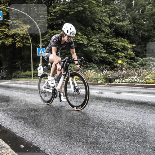 13.09.2026 - Stadtparktriathlon H.Heesch http://msf.ph/oto/10388133 13.09.2026 12:24:33 Radfahren 977, 1111 meine-sportfotos.de