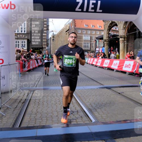 13.09.2026 - 21. swb-Marathon Bremen Tim E. http://msf.ph/oto/10388152 13.09.2026 13:28:46 Ziel 178, 210, 613, 1239, 1380, 1460, 1914, 2047, 2764, 3028, 3294, 3597, 4250, 5250, 5683, 6914, 6957, 8429, 8483, 8570, 8938, 9064, 9549 meine-sportfotos.de