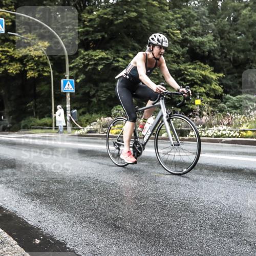 13.09.2026 - Stadtparktriathlon H.Heesch http://msf.ph/oto/10388227 13.09.2026 12:26:16 Radfahren 987, 1008, 1045, 1086, 1099, 1131 meine-sportfotos.de