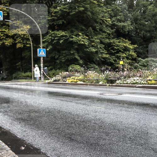 13.09.2026 - Stadtparktriathlon H.Heesch http://msf.ph/oto/10388248 13.09.2026 12:26:22 Radfahren 1052, 1089, 1093, 1131, 1147, 1161 meine-sportfotos.de