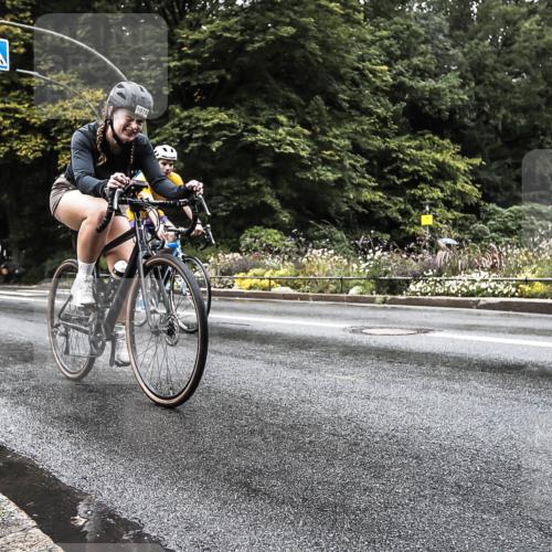 13.09.2026 - Stadtparktriathlon H.Heesch http://msf.ph/oto/10388254 13.09.2026 12:26:28 Radfahren 1027, 1029, 1073, 1078, 1083, 1146, 1167, 1184 meine-sportfotos.de