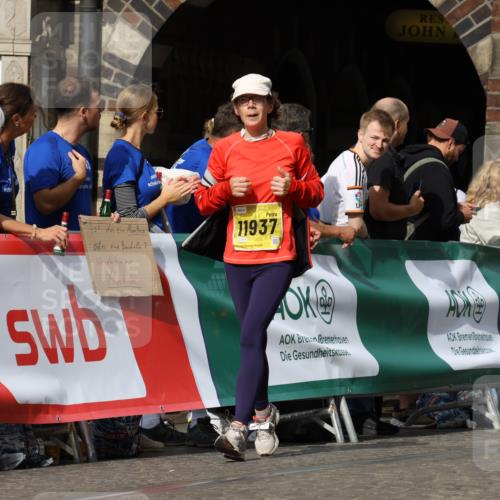 13.09.2026 - 21. swb-Marathon Bremen Strokosch-Dieckow http://msf.ph/oto/10388299 13.09.2026 11:09:41 Ziel 10314, 10556, 10664, 10686, 10694, 10769, 10823, 10981, 10983, 11225, 11764, 11882, 11883, 11914, 11915, 11987, 11995, 12155, 12322, 12474, 12491, 12532, 13607, 10435, 10645, 10737, 11383, 11437, 11441, 12449 meine-sportfotos.de