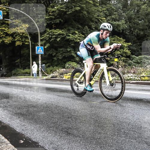 13.09.2026 - Stadtparktriathlon H.Heesch http://msf.ph/oto/10388300 13.09.2026 12:27:09 Radfahren 1028, 1132, 1177, 1187 meine-sportfotos.de