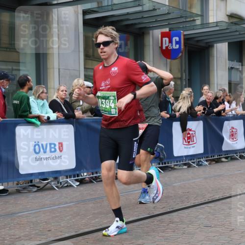 13.09.2026 - 21. swb-Marathon Bremen Strokosch-Dieckow http://msf.ph/oto/10388309 13.09.2026 12:58:16 Ziel 346, 2049, 5672, 6198, 8311, 8394, 1323, 1379, 1472, 1604, 1717, 2073, 2099, 9065 meine-sportfotos.de