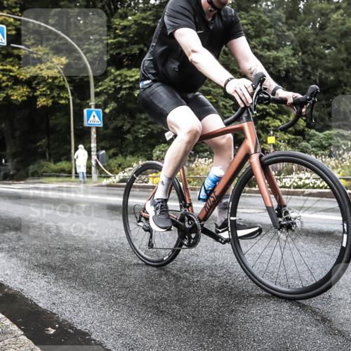 13.09.2026 - Stadtparktriathlon H.Heesch http://msf.ph/oto/10388311 13.09.2026 12:27:26 Radfahren 1033, 1077, 1169 meine-sportfotos.de